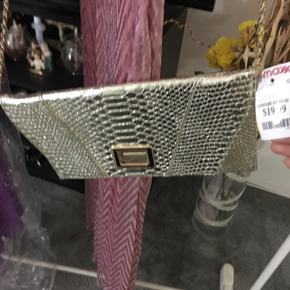 Purse - Picture 3 of 3